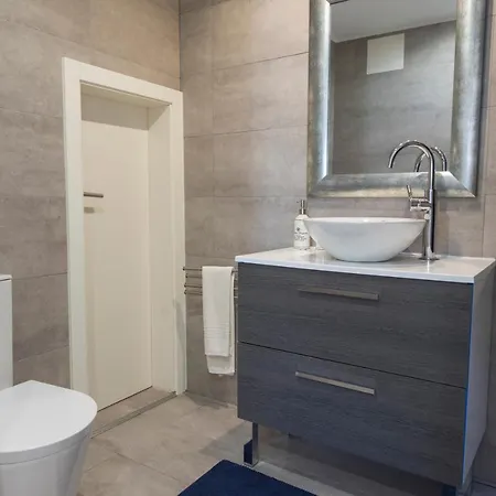 Apartament Alfama Typical Beco Da Adica